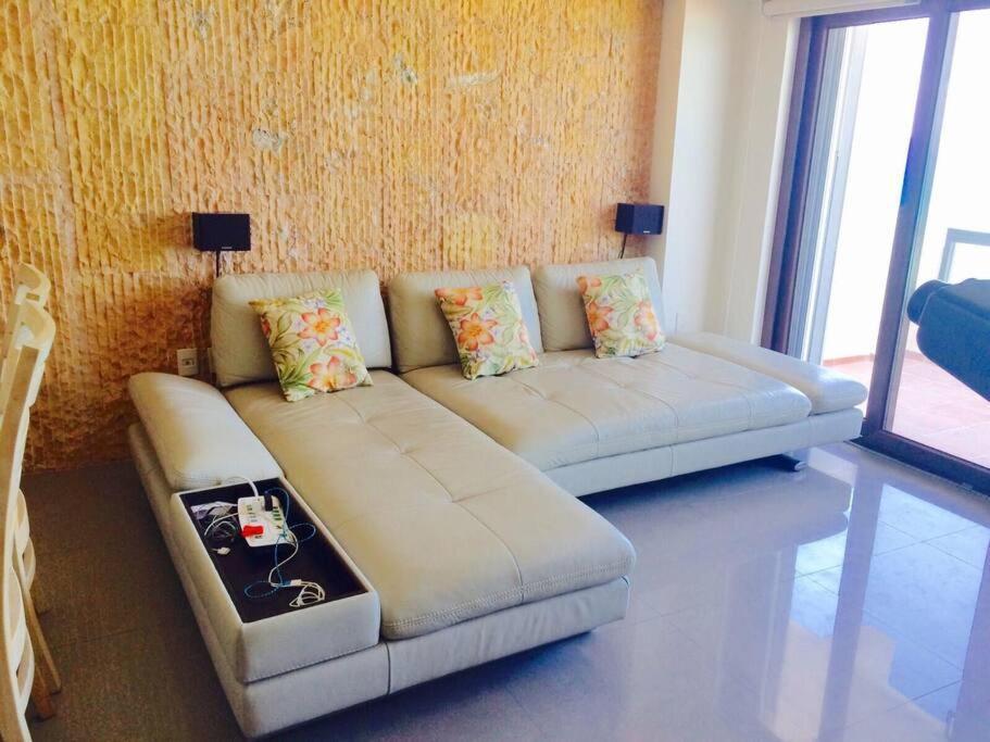 Amazing Beachfront Apartment Канкун Екстериор снимка