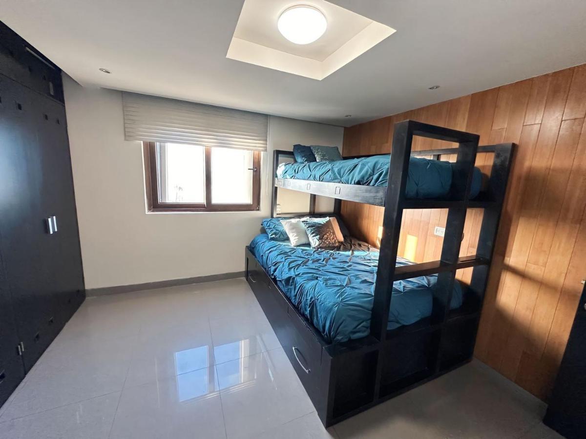 Amazing Beachfront Apartment Канкун Екстериор снимка