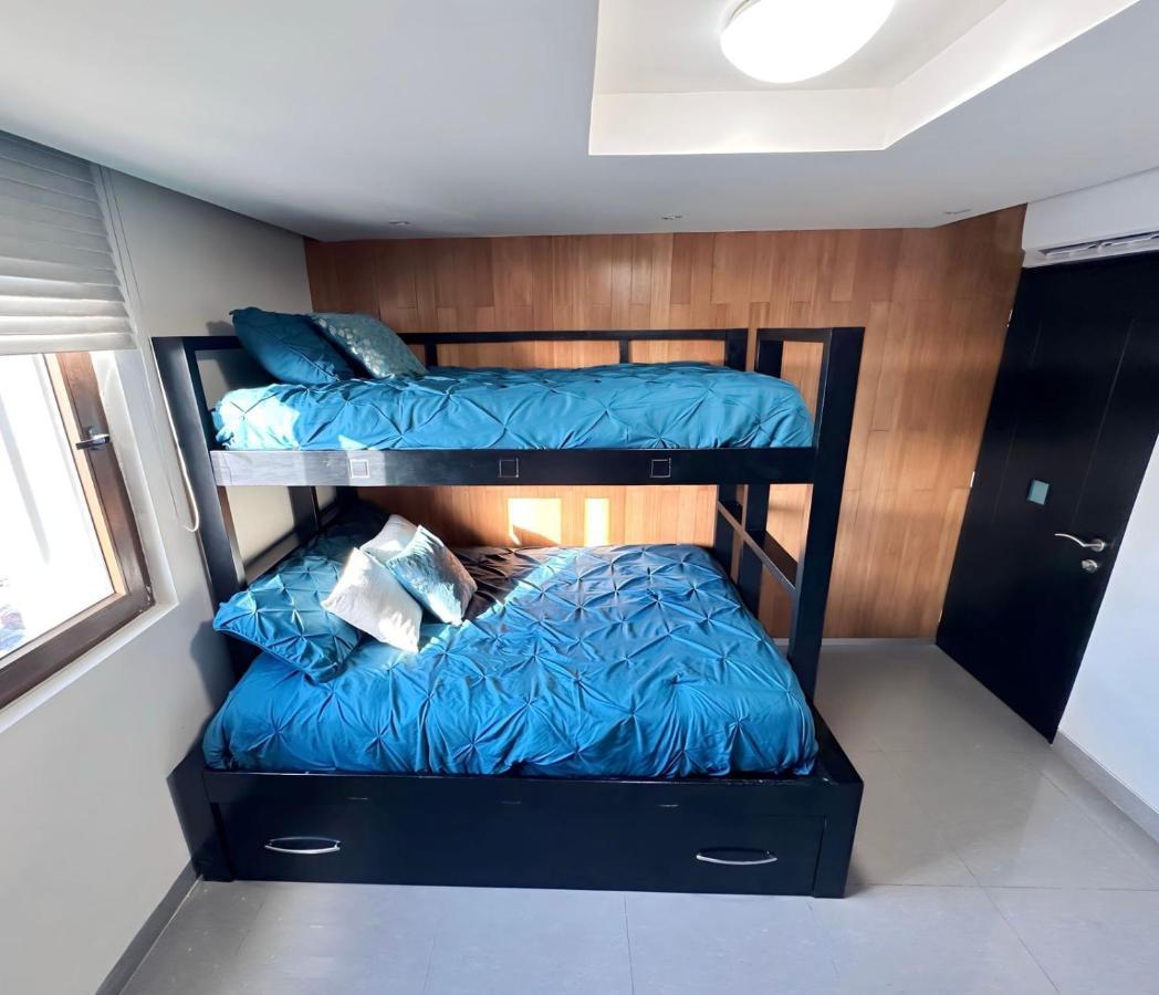 Amazing Beachfront Apartment Канкун Екстериор снимка